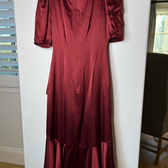 Cinq à Sept Wine Red Faux Wrap Silk Dress 2 - Picture 7 of 8